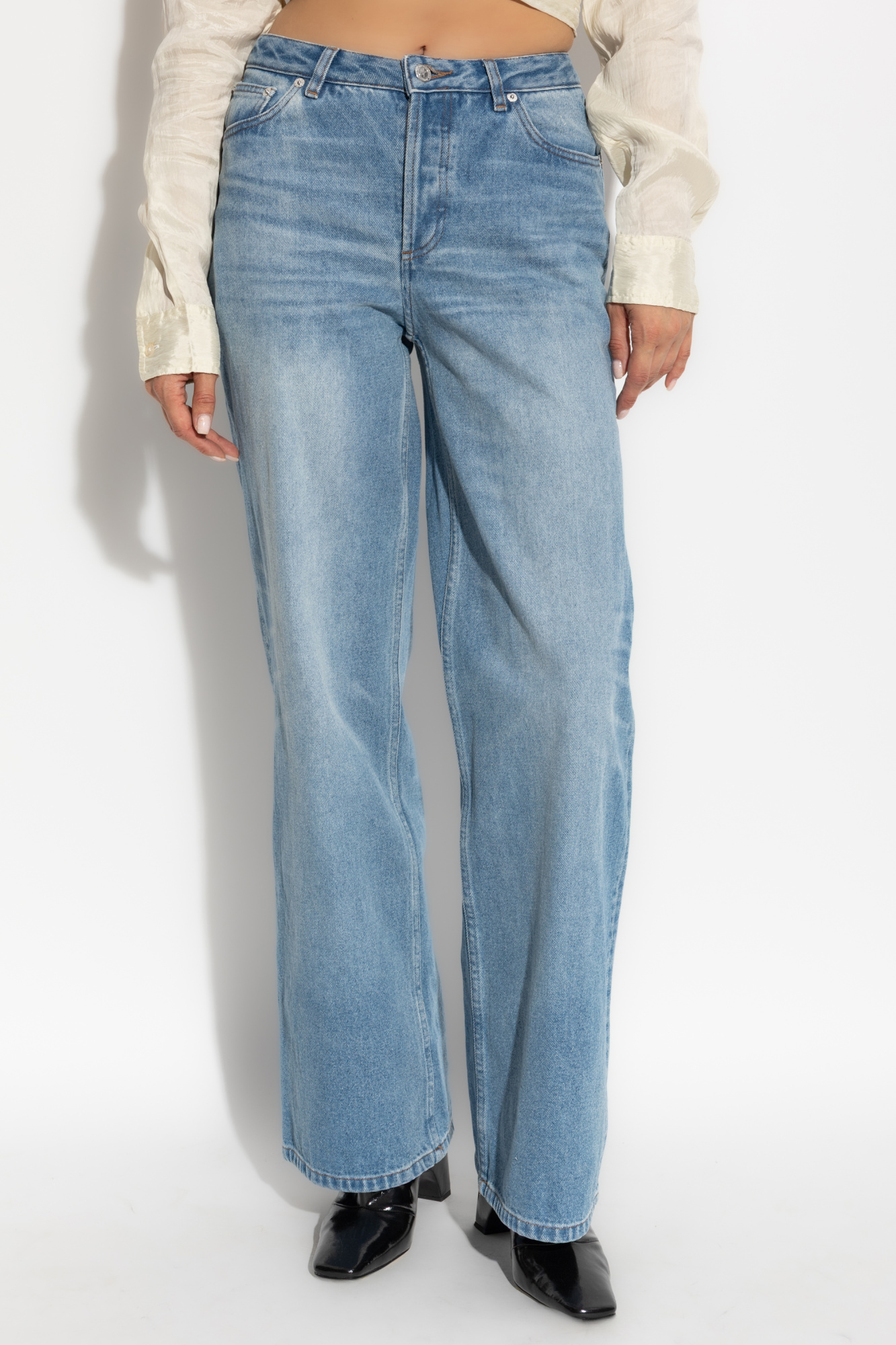 A.P.C｜JEANS (ELISABETH JEANS (COGEX F09181 LZE)) A.P.C. - Elisabeth Jean in Washed Indigo – gravitypope